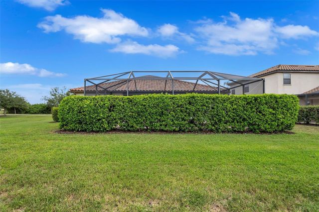 3504 SCRUB CREEK RUN, Bradenton, FL 34211