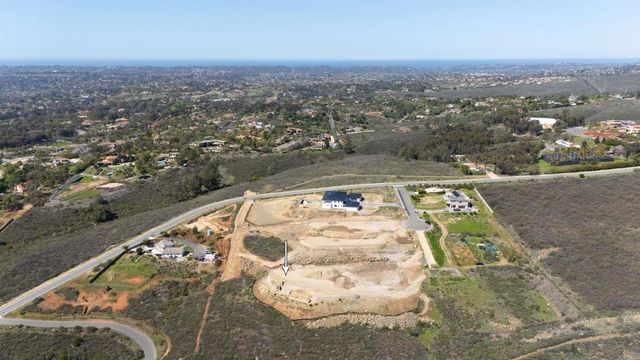 38 Via Rancho Michelle, Encinitas, CA 92024