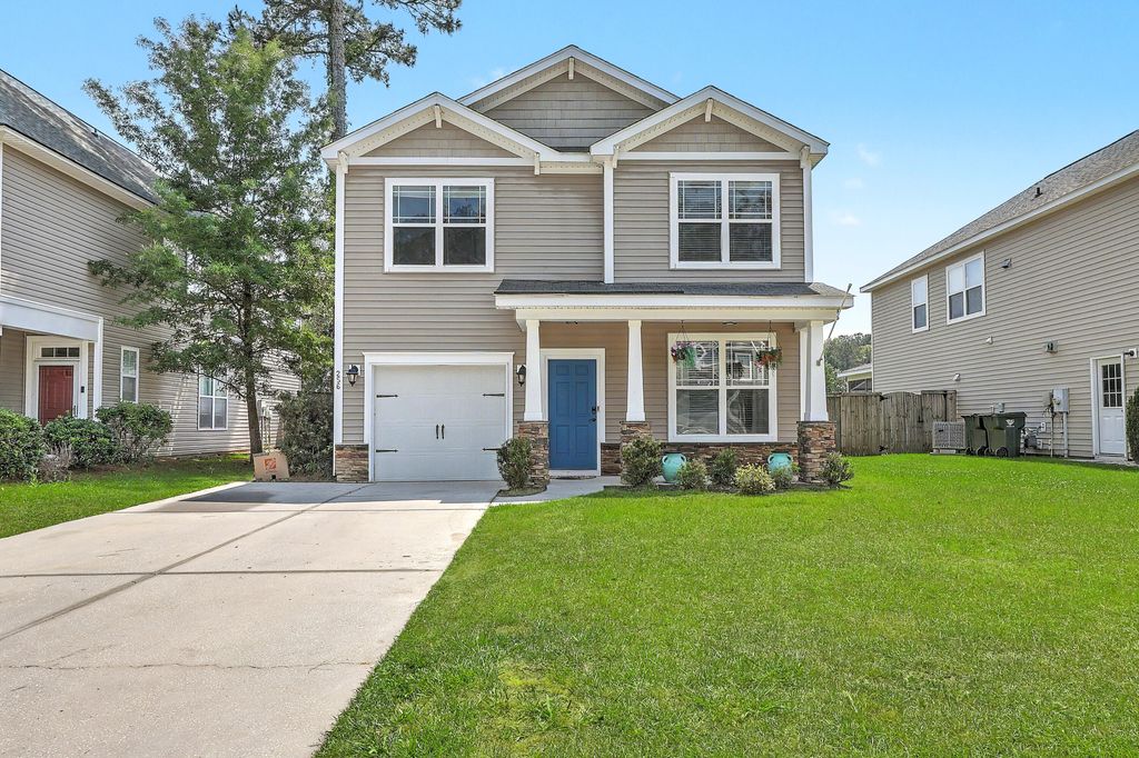 256 Oglethorpe Circle, Moncks Corner, SC 29461