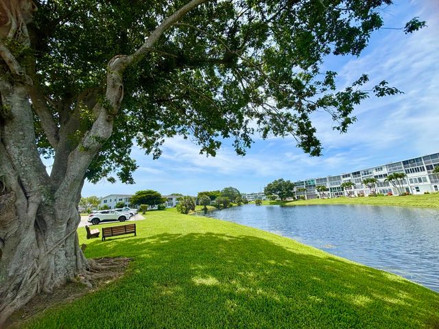 2069 Oakridge F Unit 2069, Deerfield Beach, FL 33442
