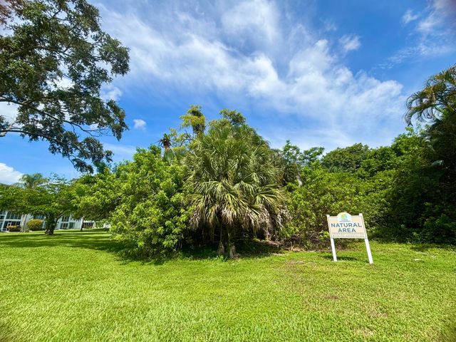 2069 Oakridge F Unit 2069, Deerfield Beach, FL 33442