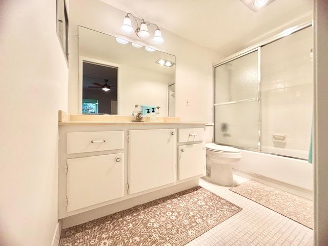 2069 Oakridge F Unit 2069, Deerfield Beach, FL 33442