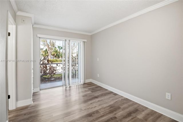 127 Oyster Bay 110 110, Altamonte Springs, FL 32701