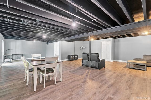 5256 Northwood Road, Grand Blanc Charter Township, MI 48439