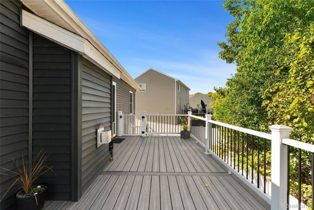 5256 Northwood Road, Grand Blanc Charter Township, MI 48439
