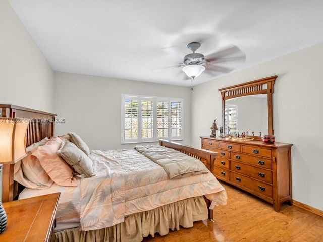 6566 NW 197th Ln, Hialeah, FL 33015