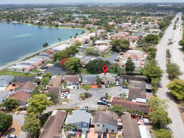 6566 NW 197th Ln, Hialeah, FL 33015