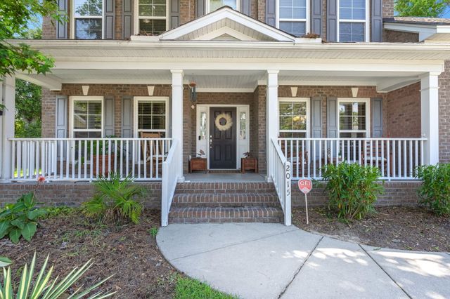 2015 Gunpowder Court, Summerville, SC 29485