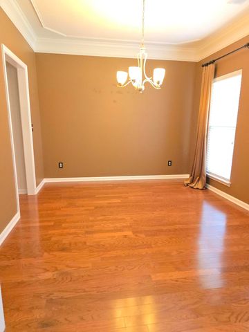 2015 Gunpowder Court, Summerville, SC 29485