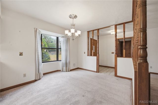 3899 E Riverside Drive, Dunnellon, FL 34434