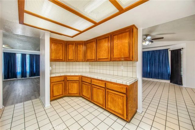 12411 Spring Valley, Victorville, CA 92395