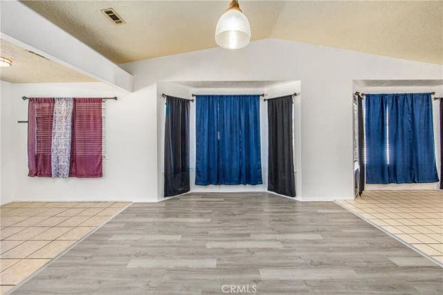 12411 Spring Valley, Victorville, CA 92395