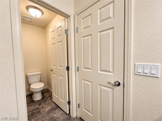9822 Lone Canary Court, Las Vegas, NV 89141