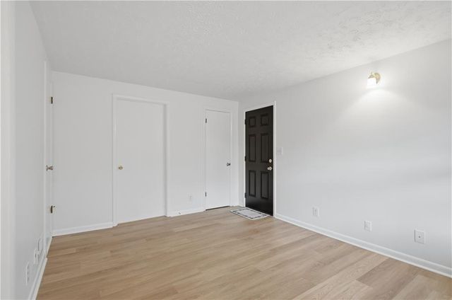 530 Morningside Drive, Lawrenceville, GA 30043