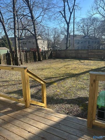 1009 Johnston Street SE, Decatur, AL 35601