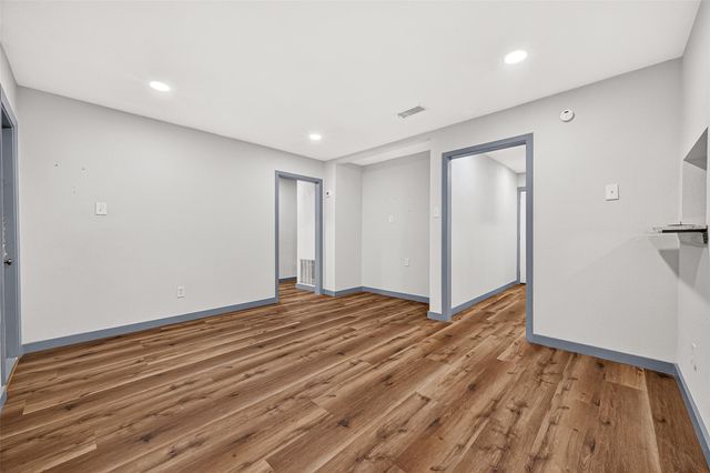 3102 Knotty Oaks Trail, Houston, TX 77045