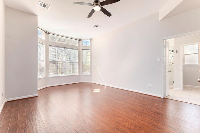 15 Larks Aire Place, The Woodlands, TX 77381