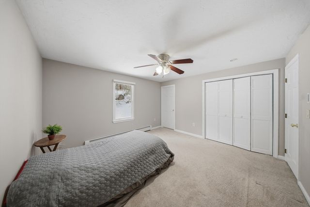 5 S Main St, Northbridge, MA 01534