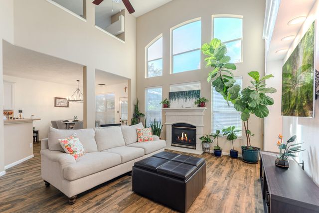 8303 Hayden Cove Drive, Tomball, TX 77375