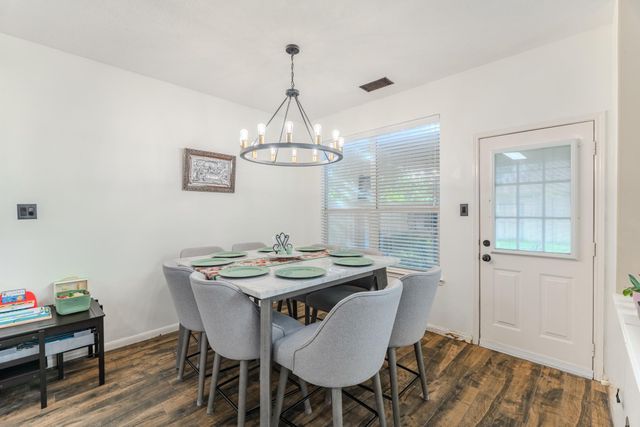 8303 Hayden Cove Drive, Tomball, TX 77375