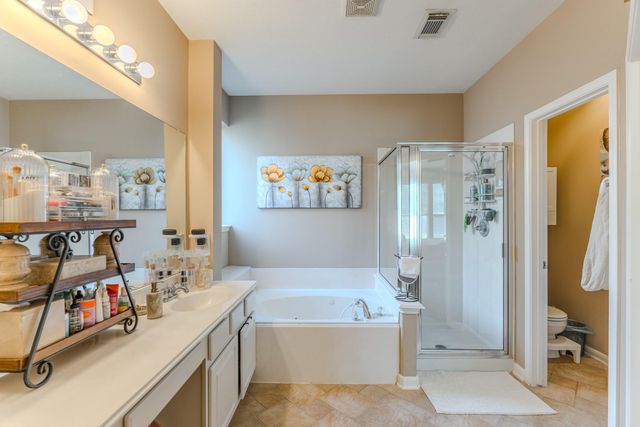 8303 Hayden Cove Drive, Tomball, TX 77375