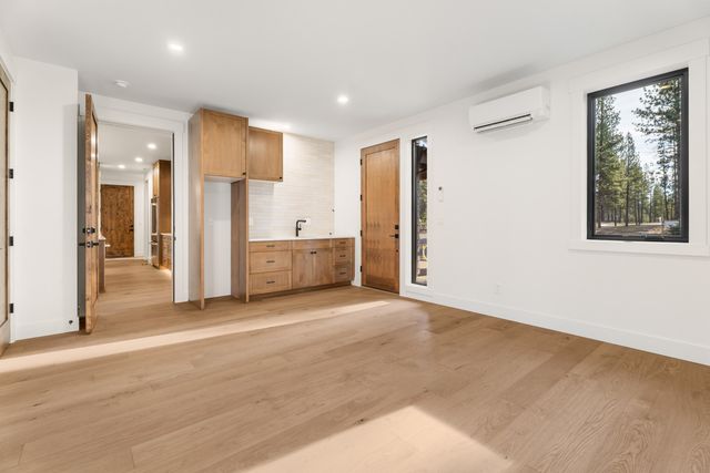 18211 Basalt Lane 328, Bend, OR 97707