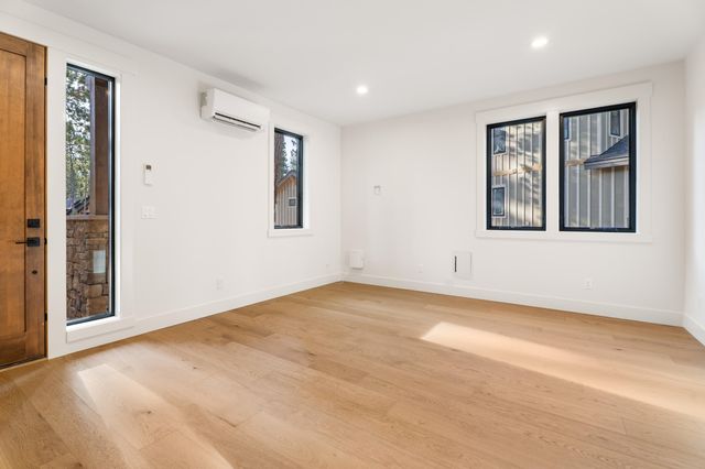 18211 Basalt Lane 328, Bend, OR 97707