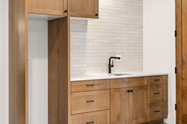 18211 Basalt Lane 328, Bend, OR 97707