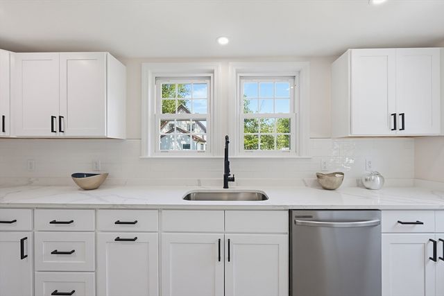 104 Fairmount Ave, Saugus, MA 01906
