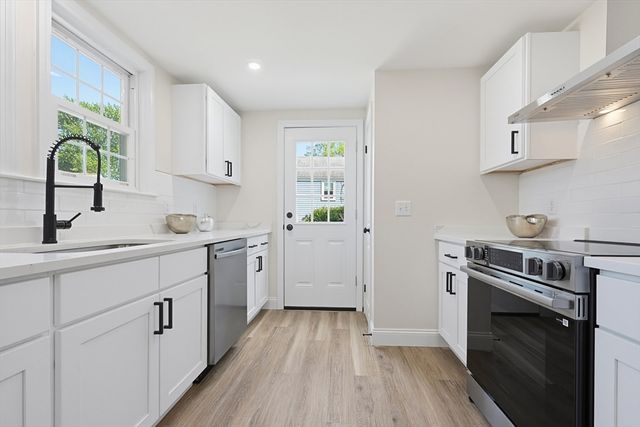 104 Fairmount Ave, Saugus, MA 01906