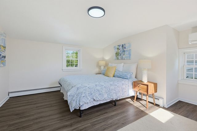 104 Fairmount Ave, Saugus, MA 01906