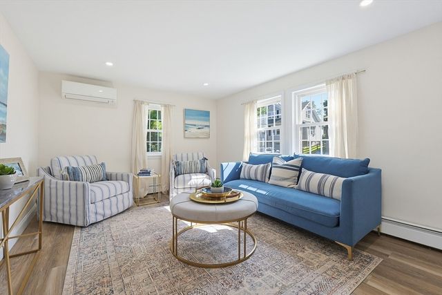 104 Fairmount Ave, Saugus, MA 01906