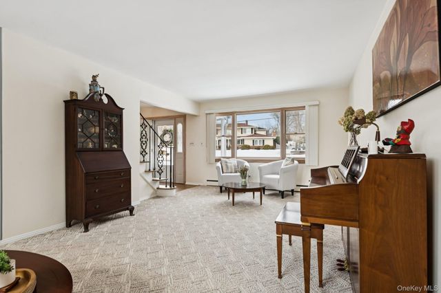 28 Sycamore Avenue, Lake Grove, NY 11755