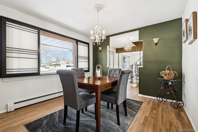 28 Sycamore Avenue, Lake Grove, NY 11755