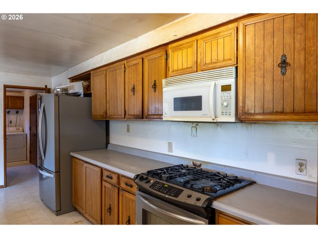 10285 Nw 314TH Ave, North Plains, OR 97133