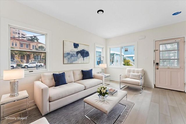 483 E SHORE DRIVE E2, Clearwater, FL 33767