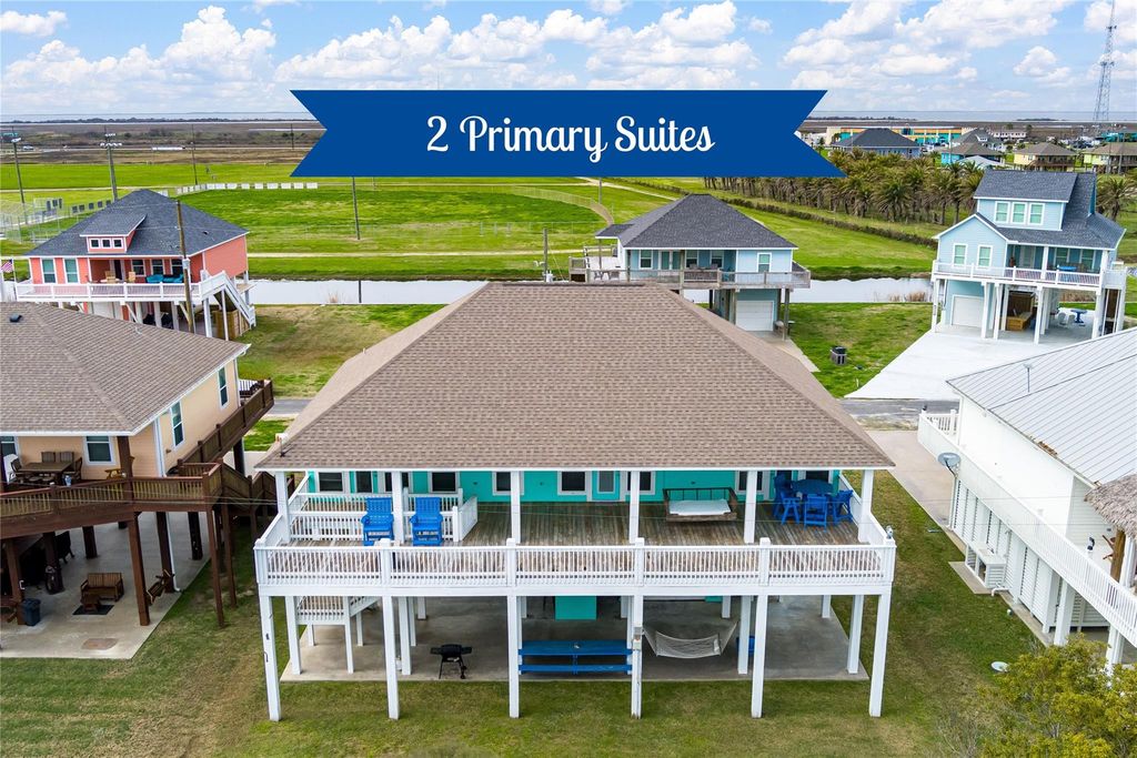 2328 Antigua Circle, Crystal Beach, TX 77650