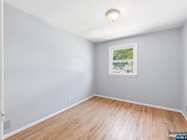 27 Carolyn Road, Belleville, NJ 07109