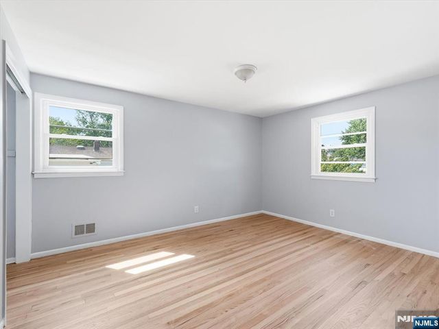 27 Carolyn Road, Belleville, NJ 07109