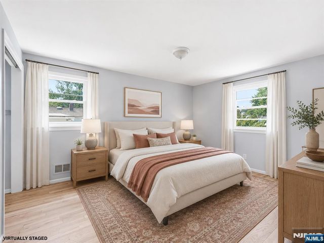 27 Carolyn Road, Belleville, NJ 07109