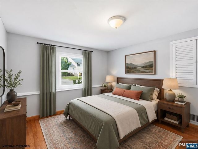 27 Carolyn Road, Belleville, NJ 07109