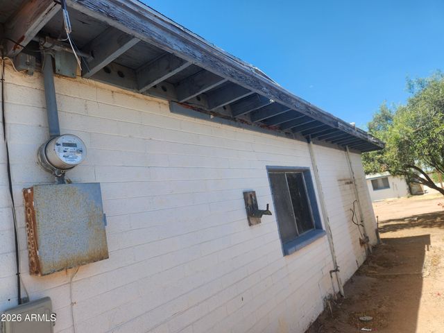543 N IRONWOOD Drive, Apache Junction, AZ 85120