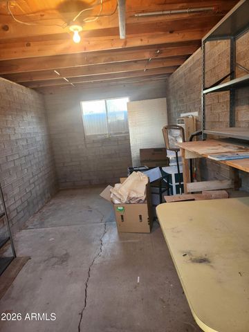 543 N IRONWOOD Drive, Apache Junction, AZ 85120