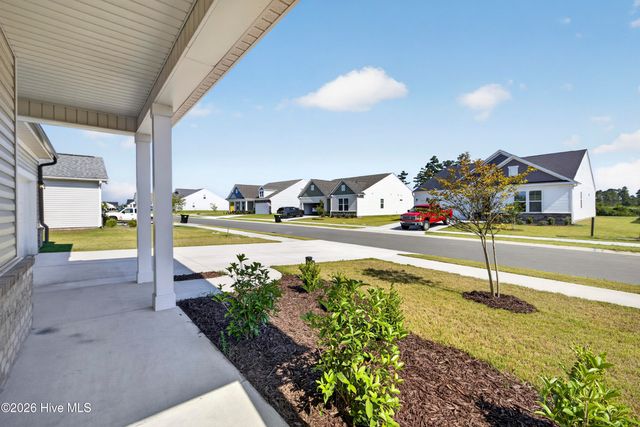 7422 Linda Vista Lane NE, Leland, NC 28451