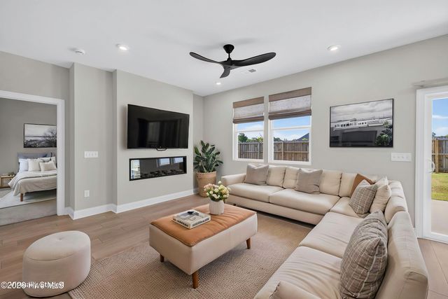 7422 Linda Vista Lane NE, Leland, NC 28451