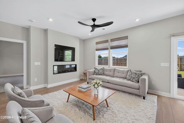 7422 Linda Vista Lane NE, Leland, NC 28451