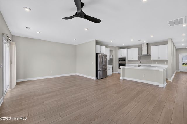 7422 Linda Vista Lane NE, Leland, NC 28451