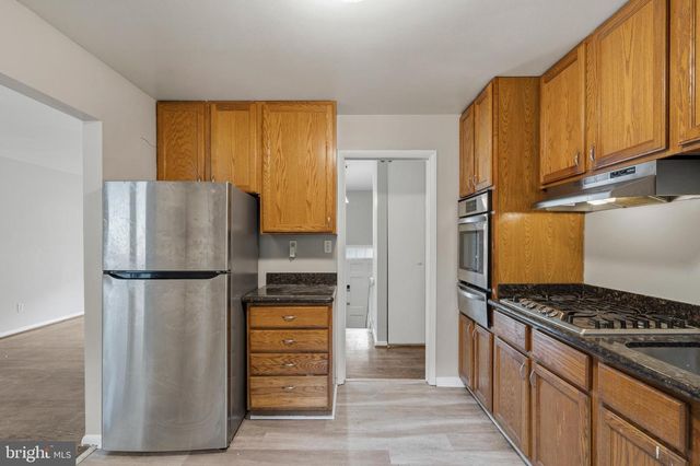 9644 GWYNNDALE DR, Clinton, MD 20735