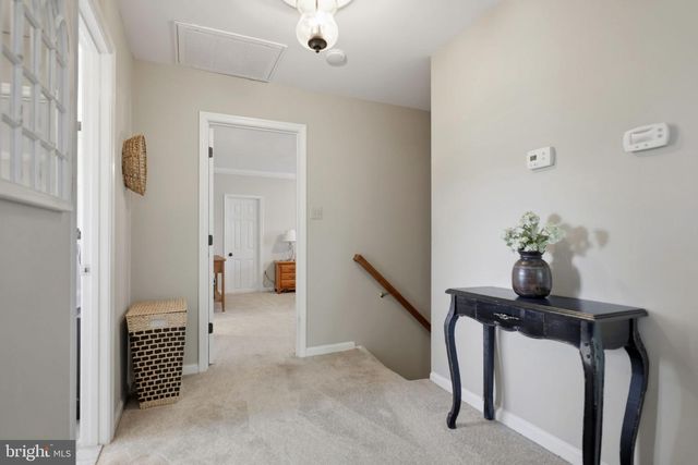 40817 BROWNS LN, Waterford, VA 20197
