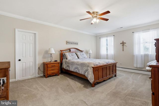 40817 BROWNS LN, Waterford, VA 20197